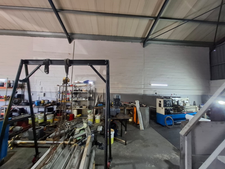 To Let Commercial Property for Rent in Stikland Industrial Western Cape